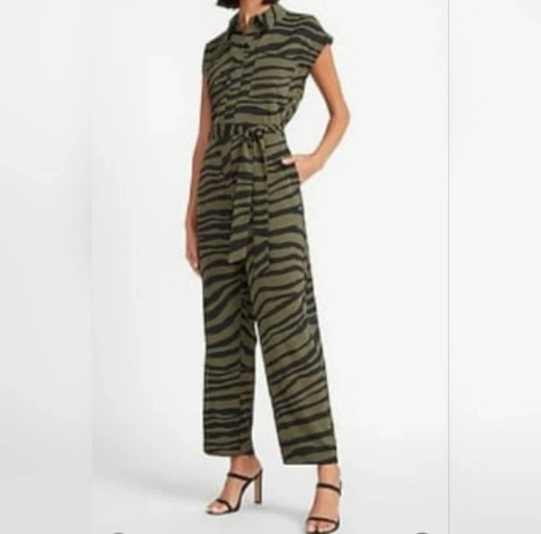 Express Zebra Button Down Belt Short Sleeve Print Jumpsuit Size Small NWT $98