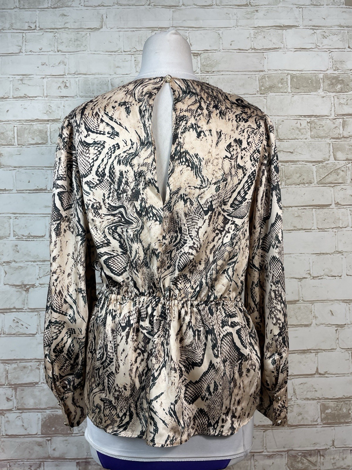 Shiny Snakeskin Print Satin Secretary Blouse Sz 18 44” Bust Sissy Mistress TV CD