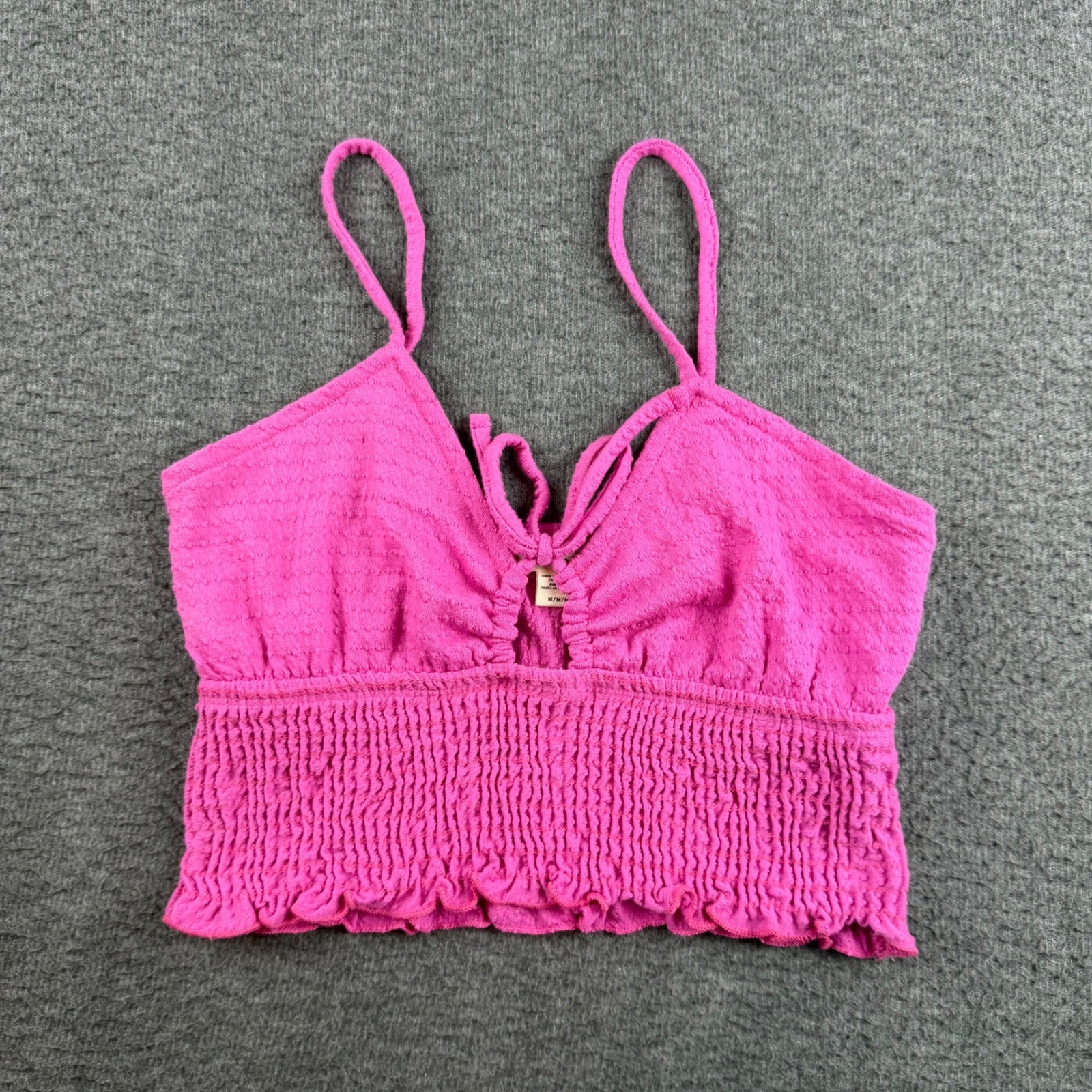 Billabong Crop Top Women’s Medium Pink Smocked Hem Textured Tie Front Camisole