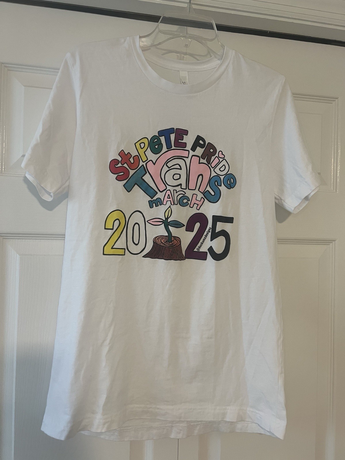 St. Pete Pride Trans March 2025 Crewneck Multicolor T-Shirt Shirt – NEW – Sz M