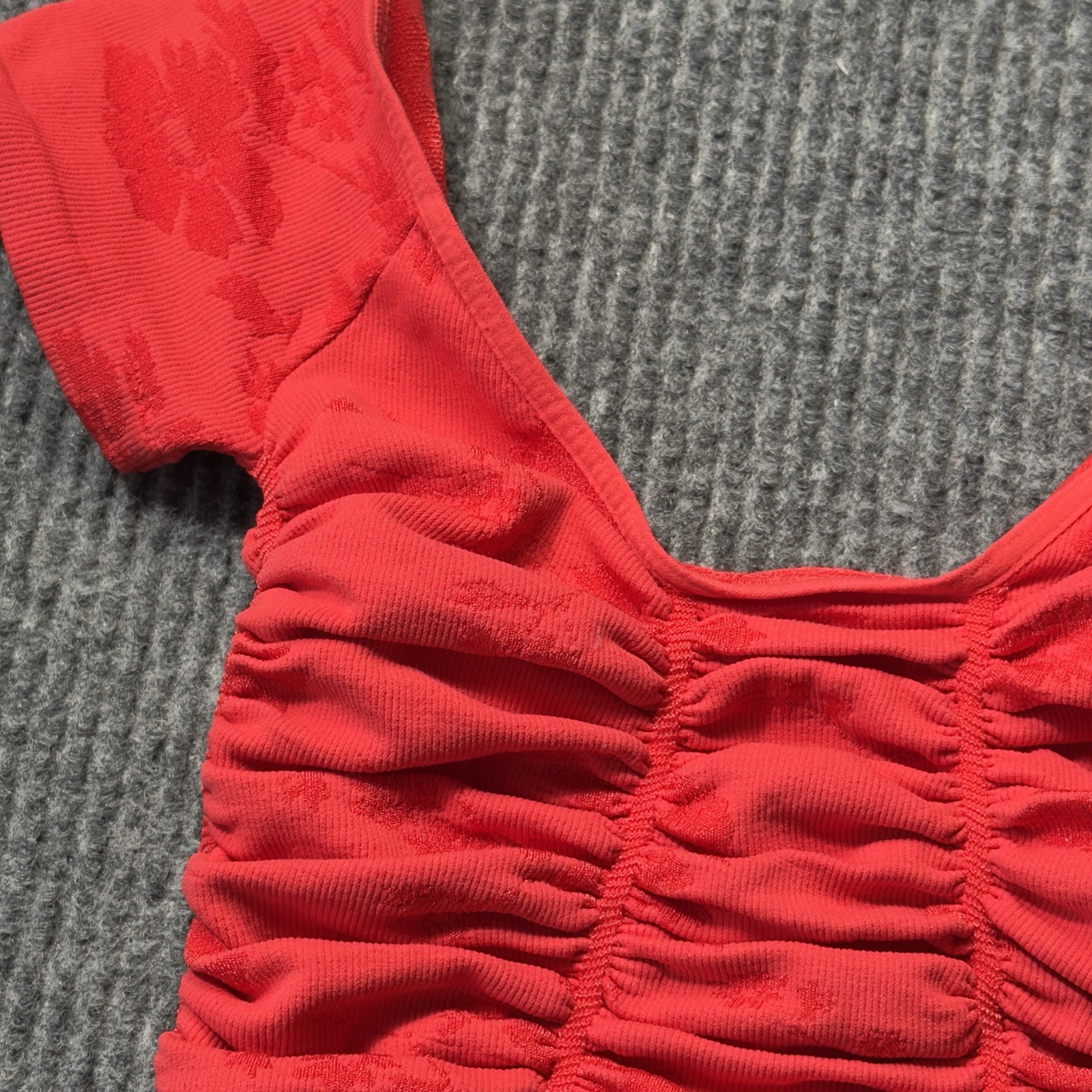 Intimately Free People Size XS/S Gotta Be You Seamless Tee Top Red NWOT