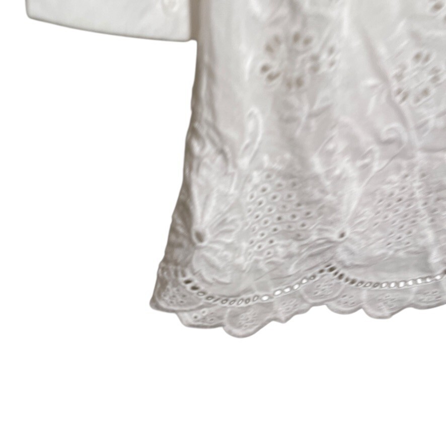 White Diamonds Blouse Women’s Medium Embroidered V-Neck Ivory Shirt Top NWT