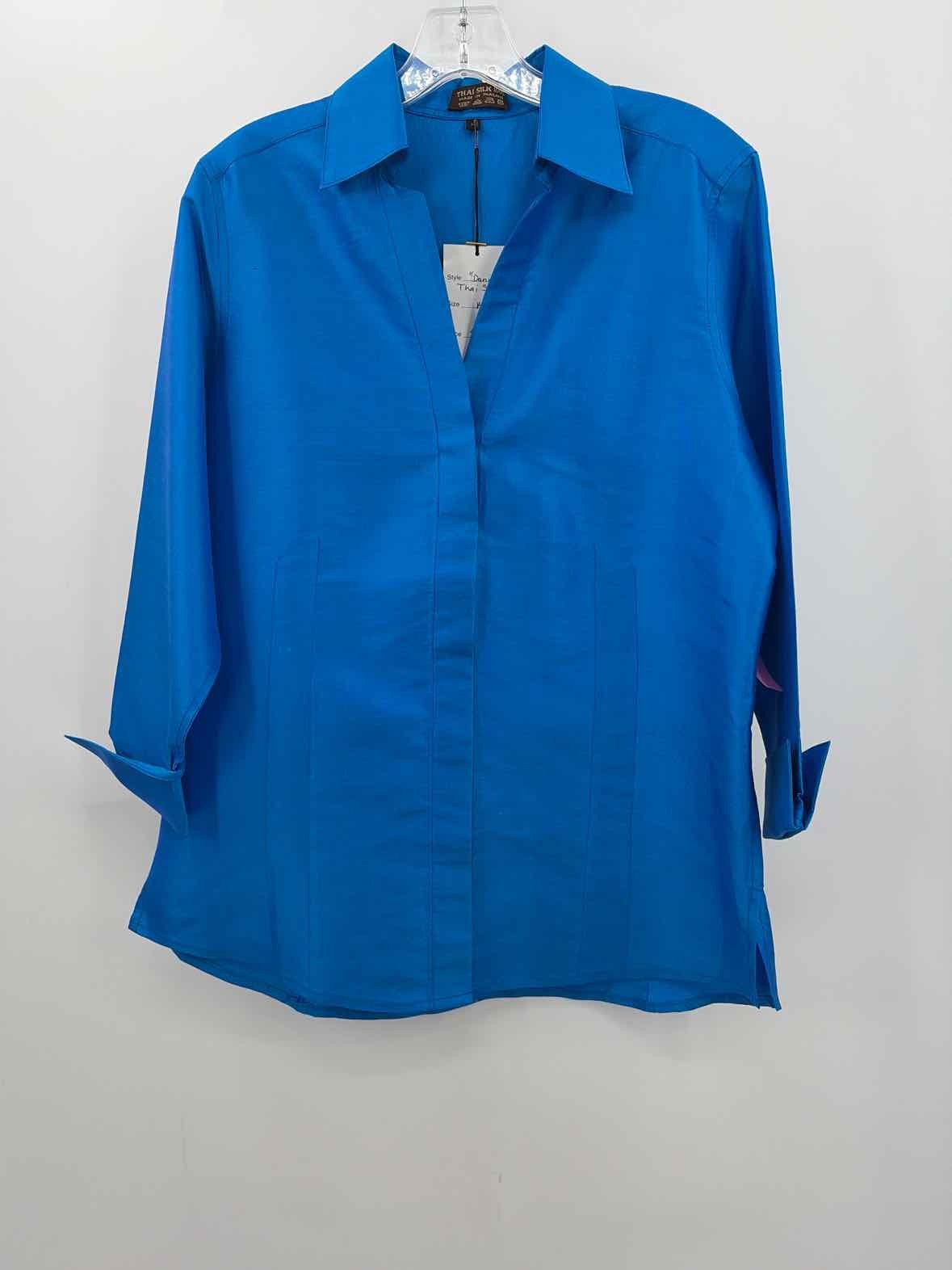 Pre-Owned Thai Silk Village Blue Size Medium Button Down