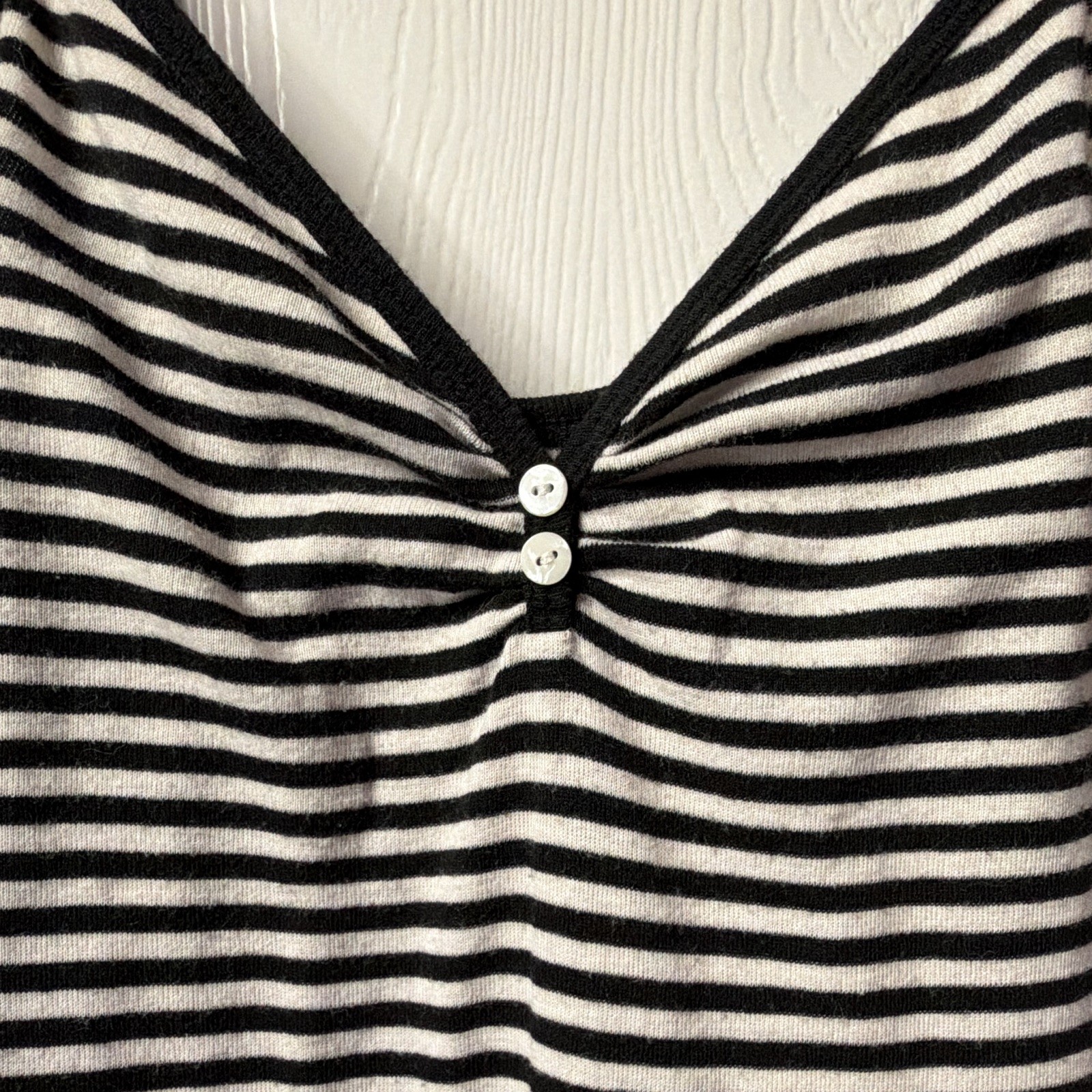dELiA’s Vintage Black & White Striped Knit Chemise V-Neck M