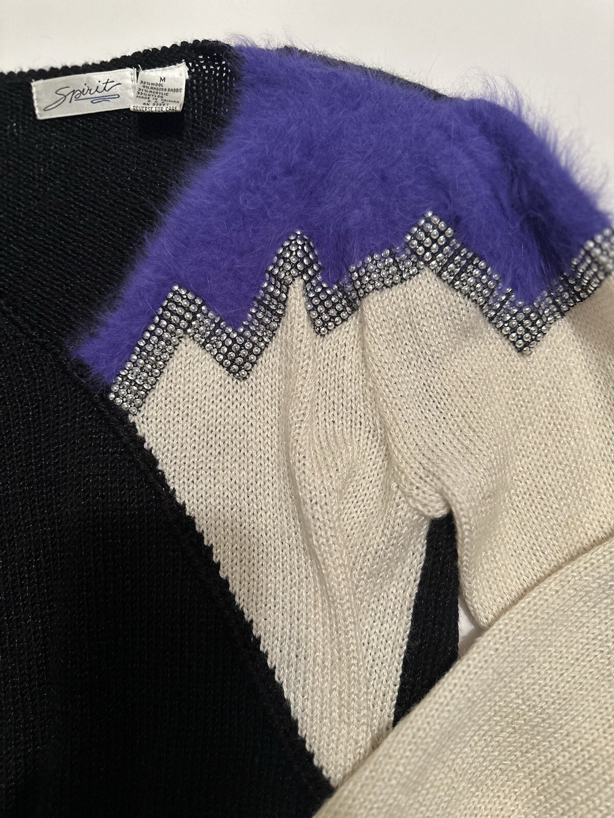 SPIRIT Wool Acrylic & Angora Sparkling Holiday Party Sweater Medium Purple Black