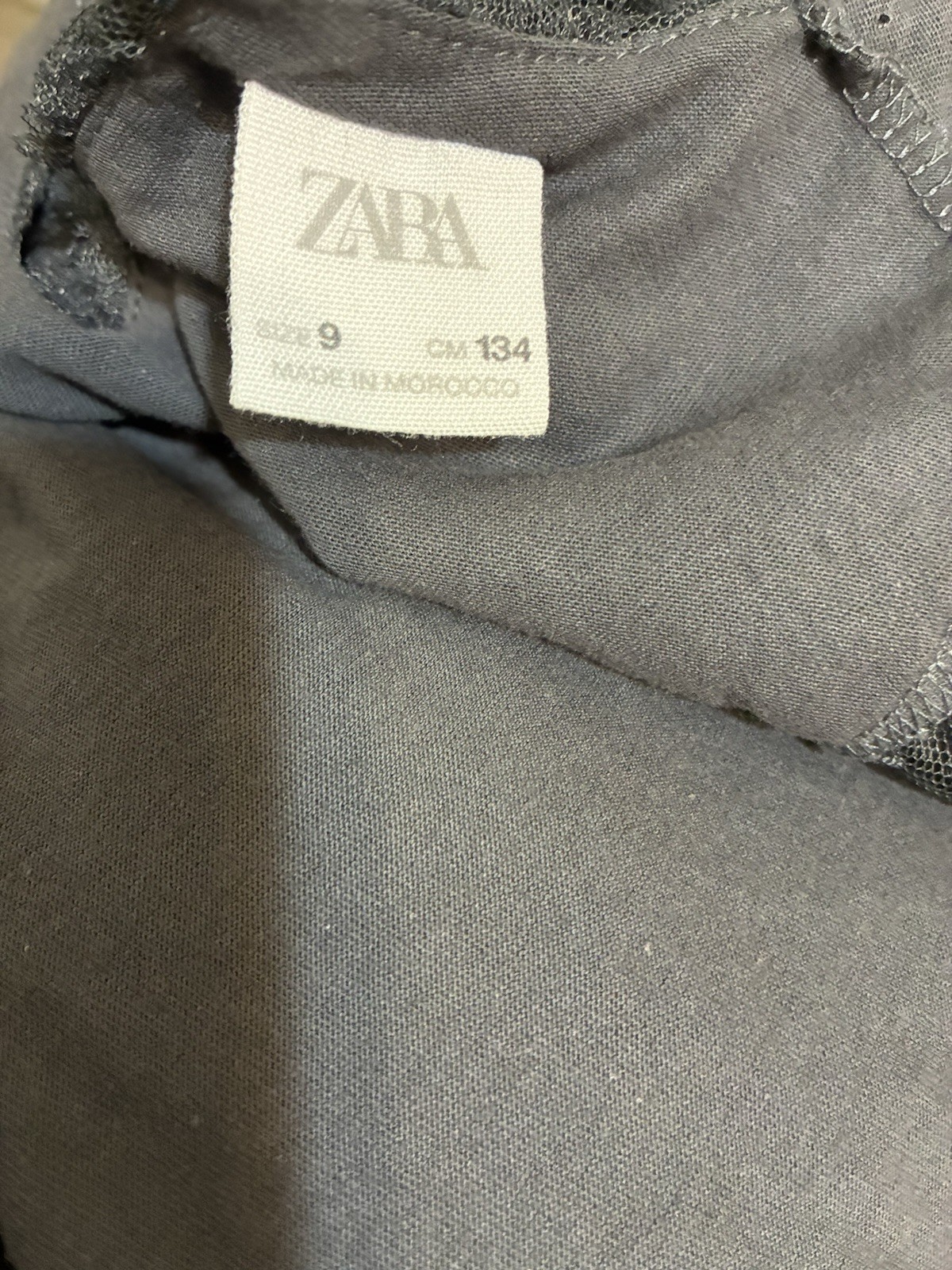 Size 9 Zara Top Gray Spring Summer Fall Winter Casual Dinner