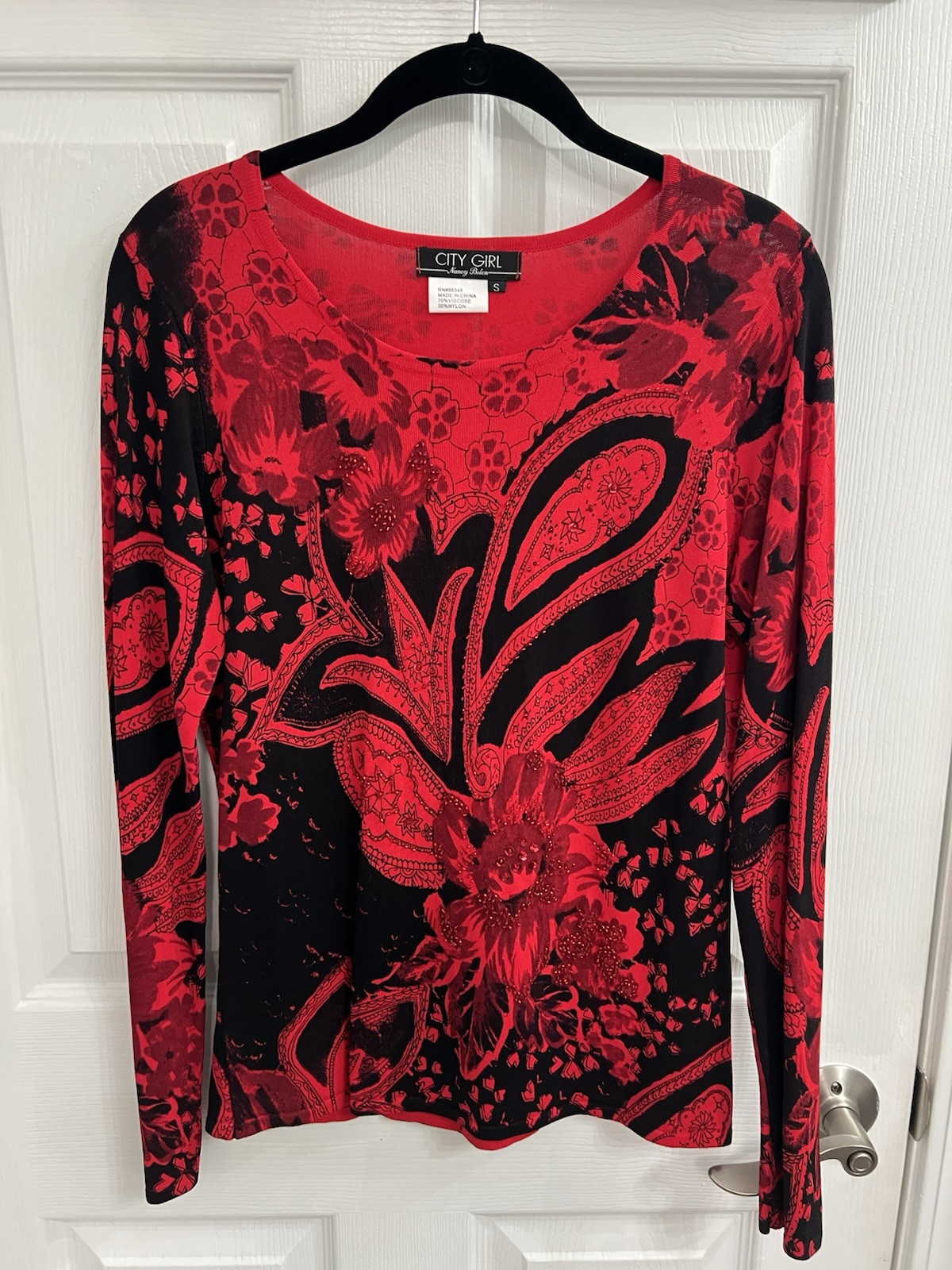 City Girl Colorful Flowers Studded Shirt Blouse Small Excellent Condition