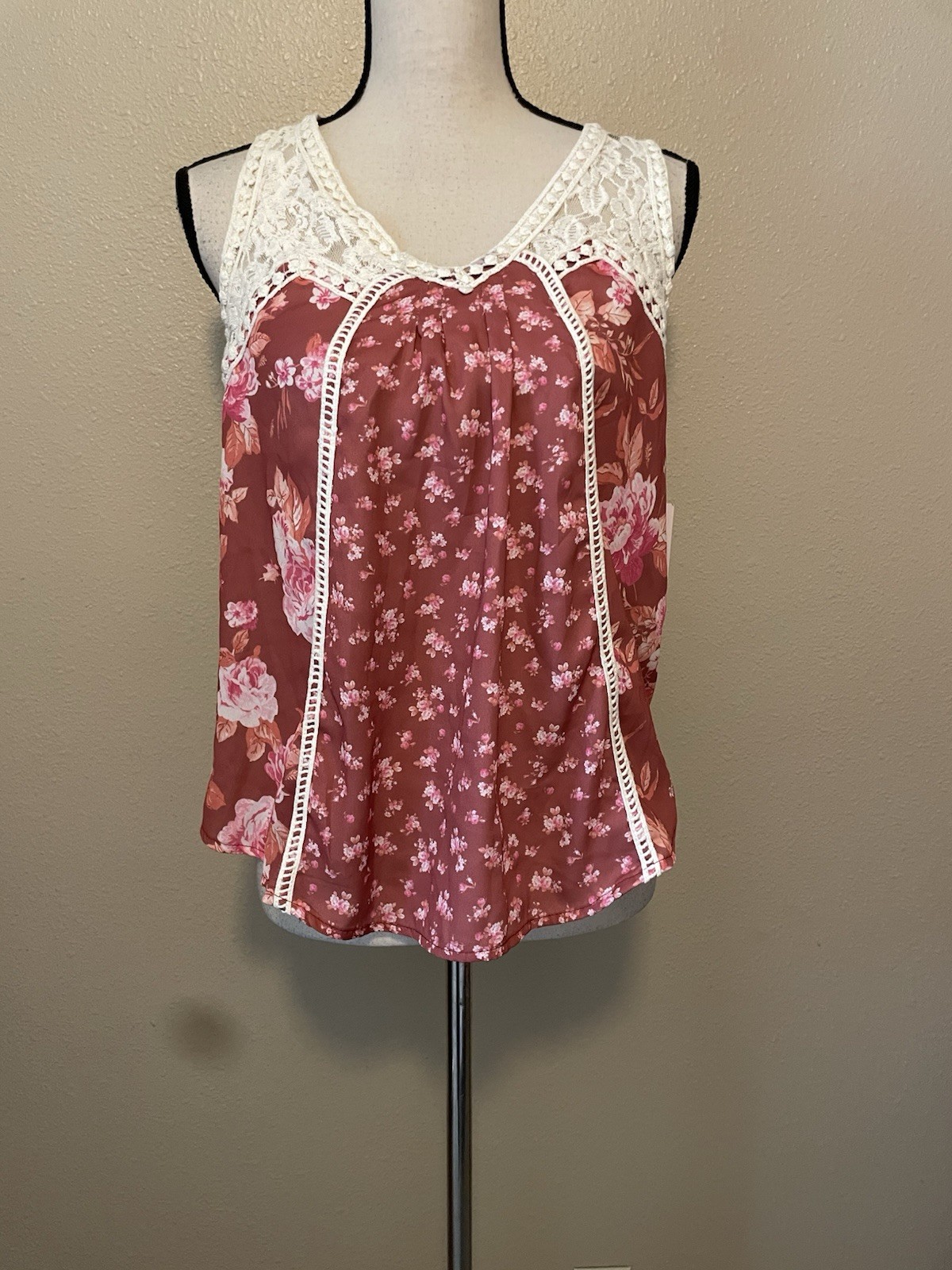 Penelope Rose Lace Insert Sleeveless Top, NEW, Orange & Ivory, Size M