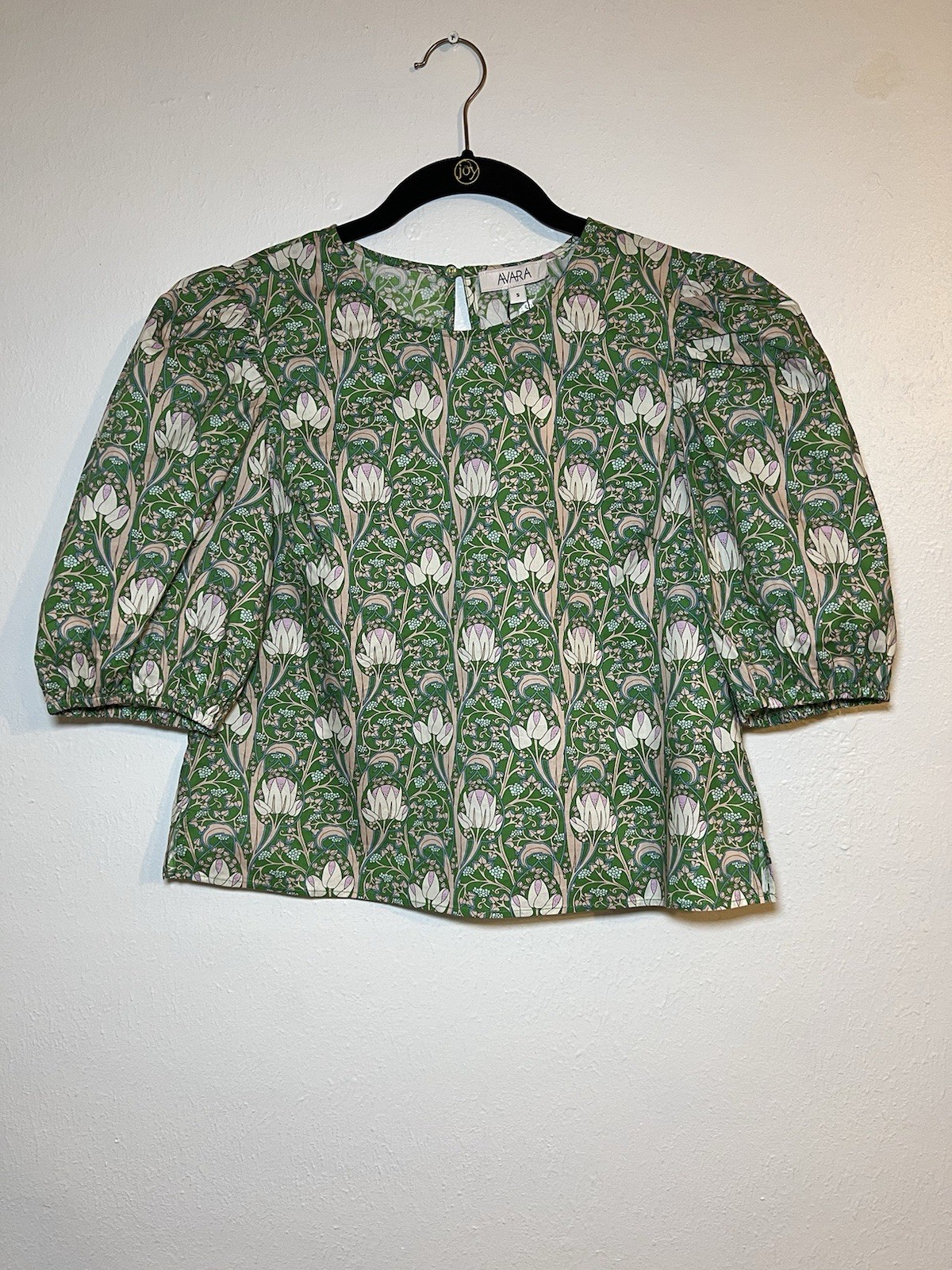 Avara Kylie Green Printed Puff Sleeve Top Size Small