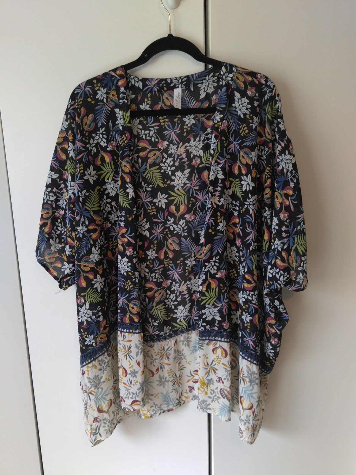 Womens Floral Oversized Boho Kimono Duster Size M/L Lightweight Flowy Open Front
