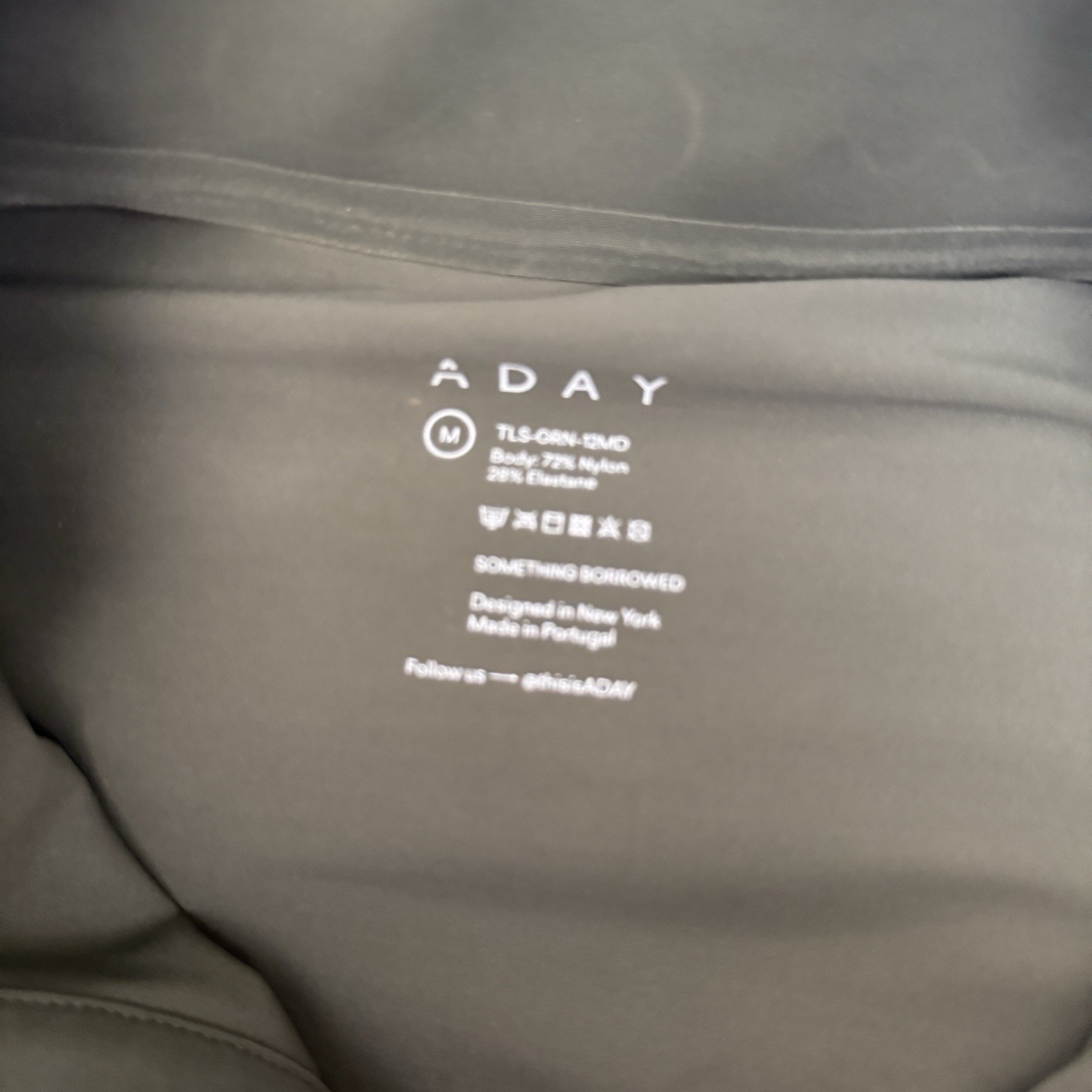 Aday Something Borrowed Shirt in Olive Green Size Medium Minimalist Capsule
