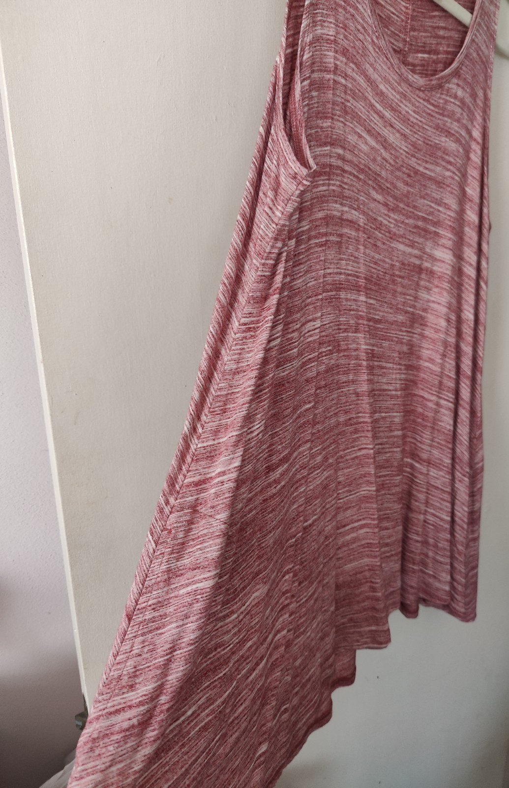 Logo Sleeveless Swing Top With Pockets Size XL