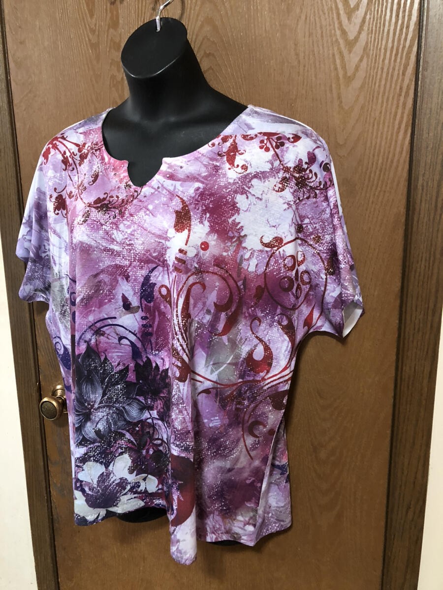 Breckenridge Woman Embellished Floral Short Sleeve Top 3X