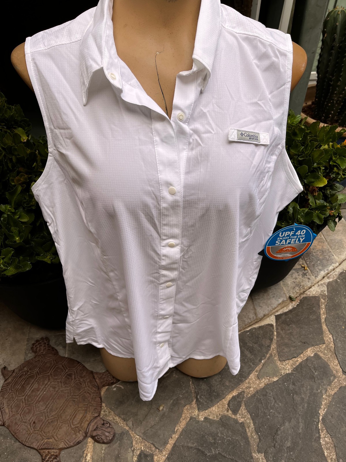 Columbia Sportswear Tamiami WHITE Sleeveless Button Shirt UPF40 – Women’s L NEW
