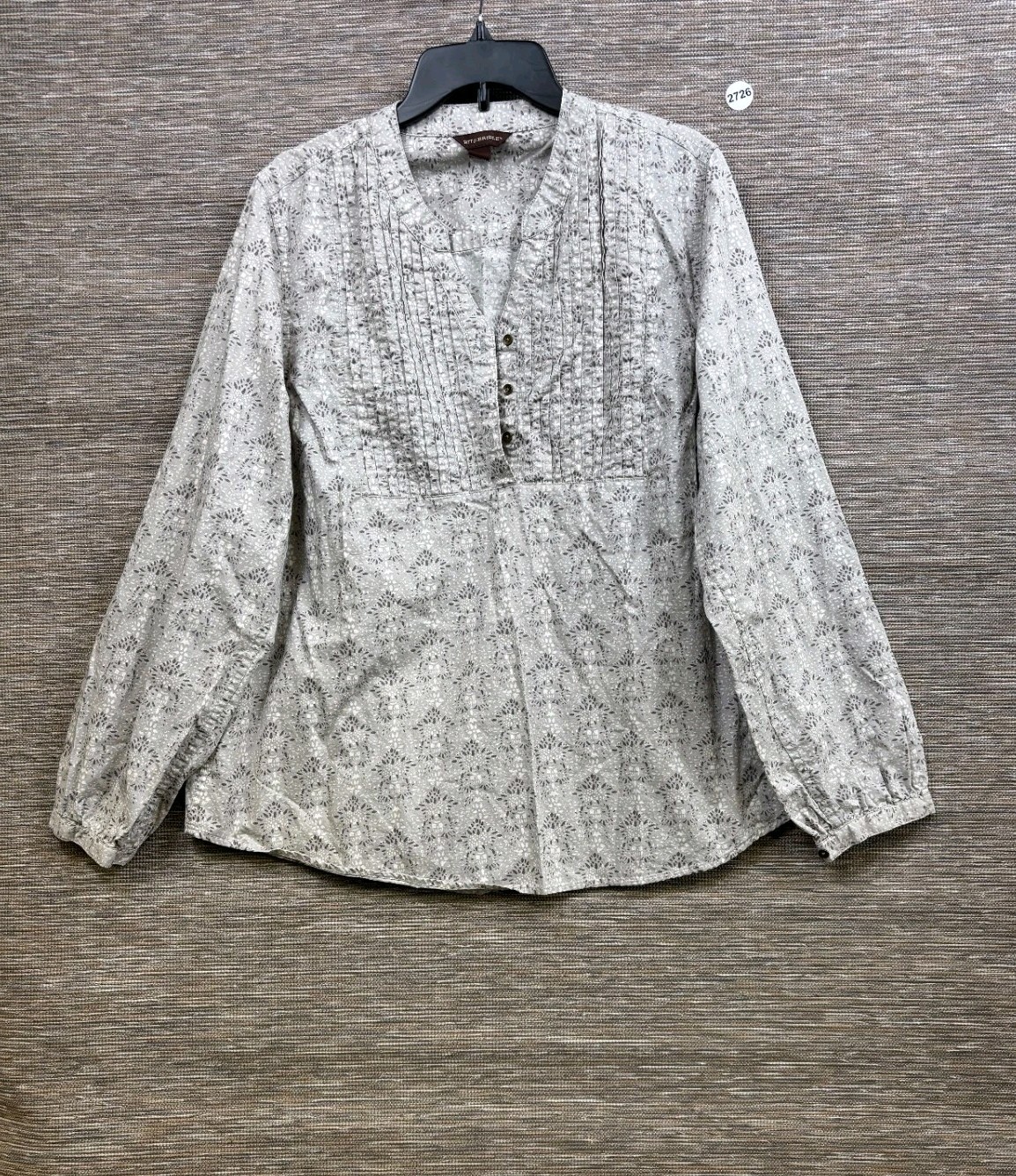 Bit & Bridle Blouse Top Womens Size XL Gray White Long Sleeve Casual Career