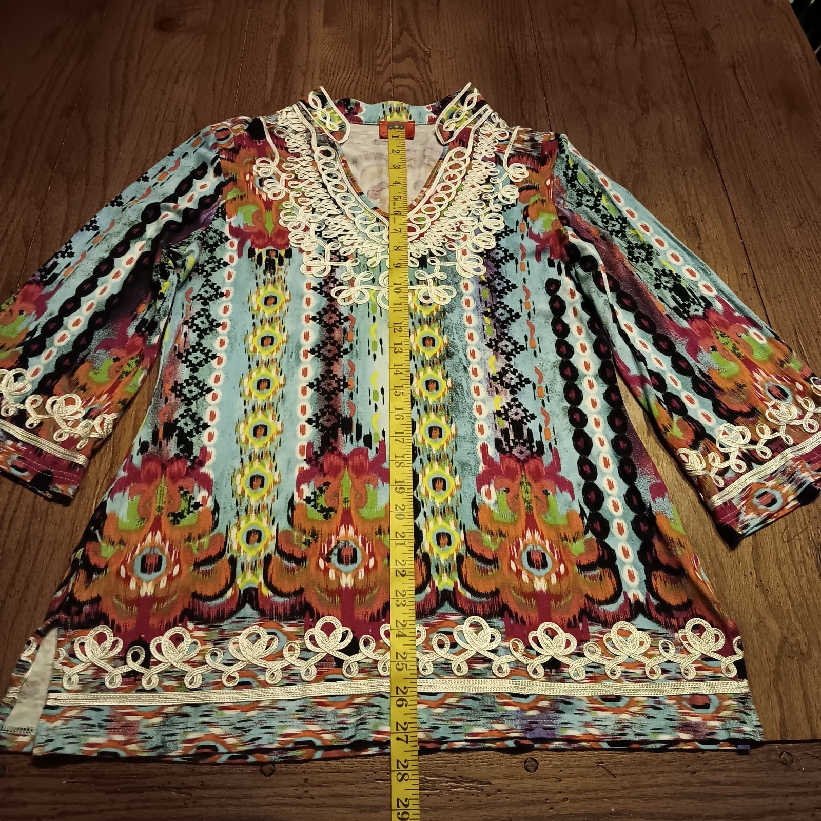 V. Cristina Colorful V Neck Top Size Large 3/4 Sleeve