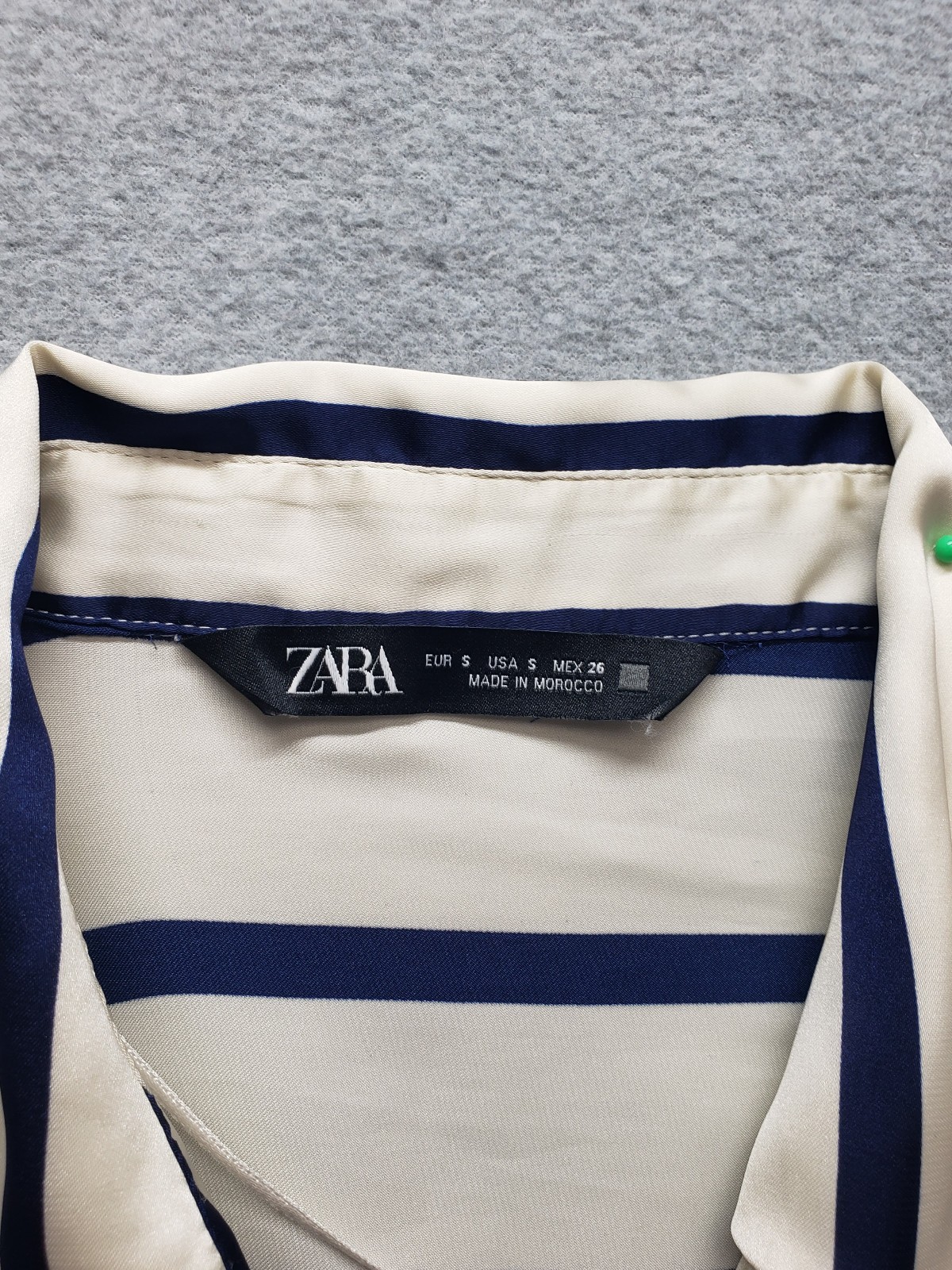 Zara Women Tops S Cream Navy Blue Striped Button Front Collared Long Sleeve City