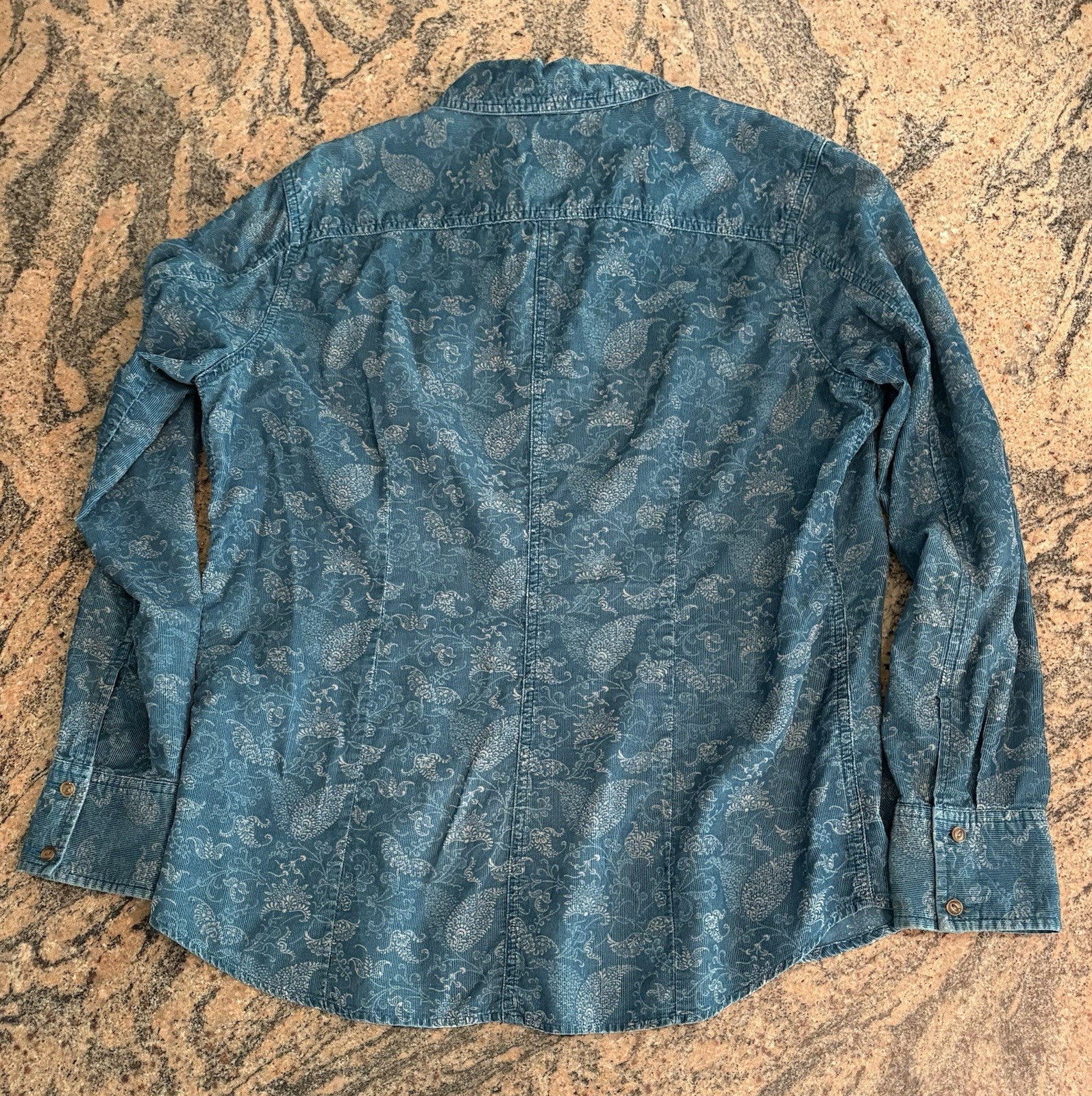 Eddie Bauer Women’s Blue Paisley Print Corduroy Long Sleeve Button-Down Shirt, L