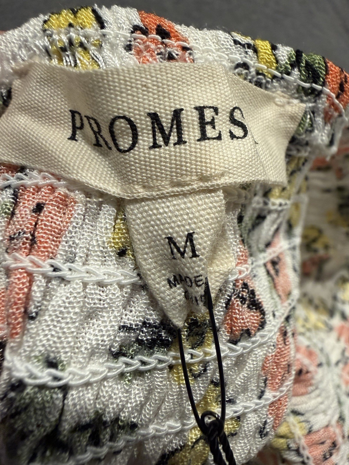 Promesa Women’s Floral Halter Smocked Ruffle Cropped Crop Top M Rayon