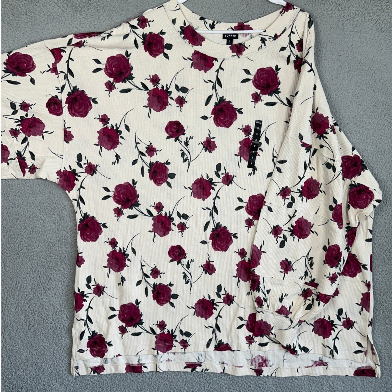 NEW Torrid Shirt Womens 5 Cream Burgundy Floral Waffle Knit Top Oversized Tunic