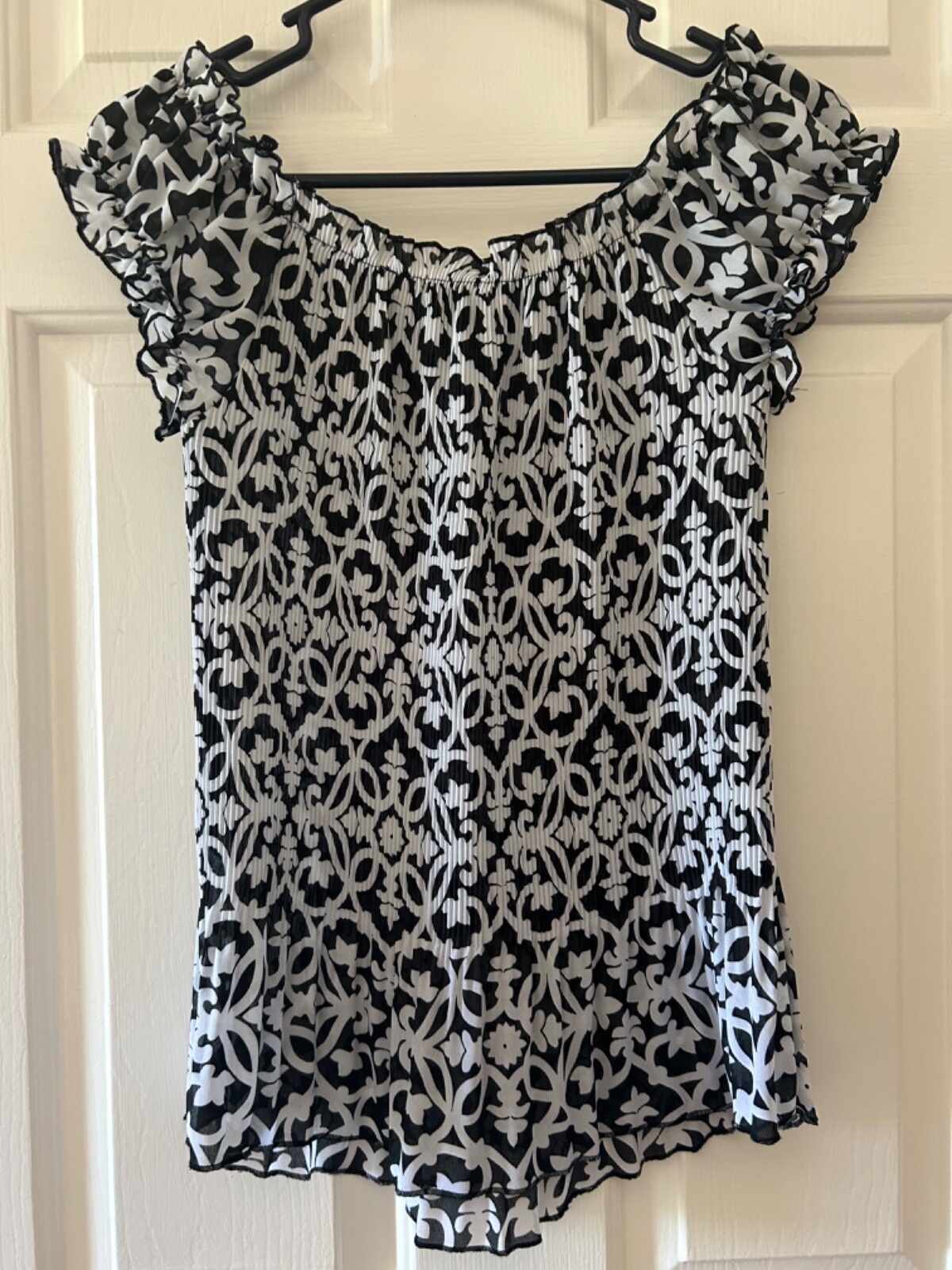 Agora shirred tunic top, Black / white geometric pattern, ladies size small