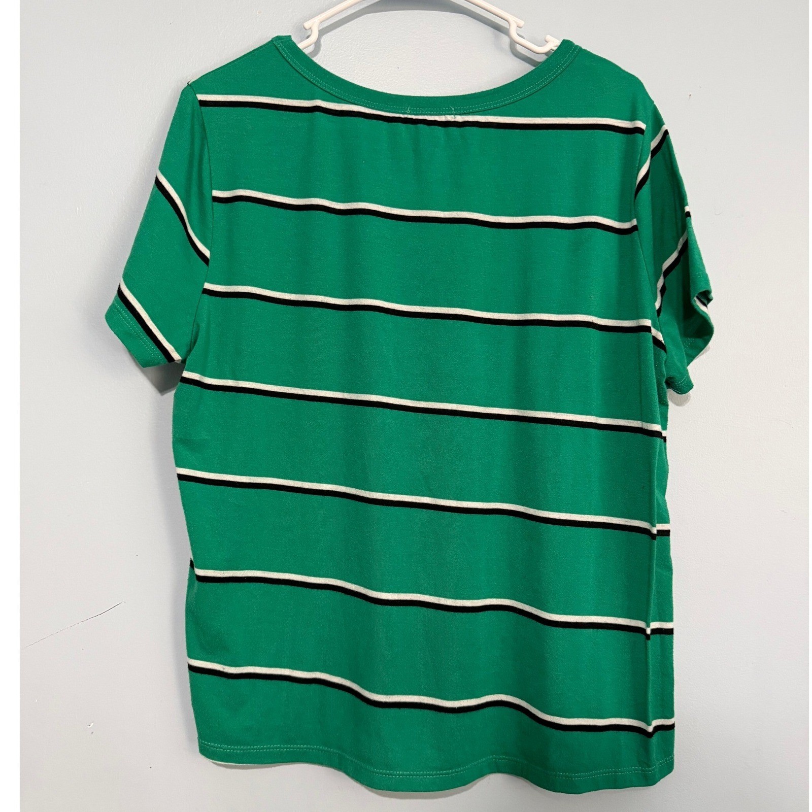 Charlotte Russe 1X Green Striped Short Sleeve T-Shirt Cotton Blend 1588