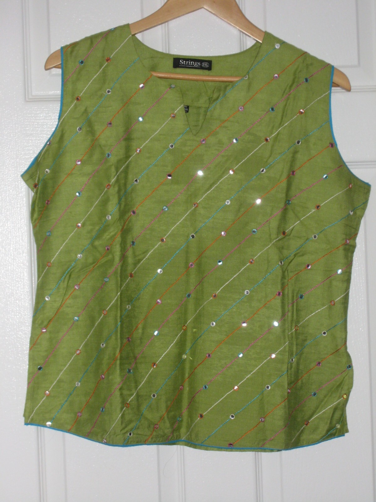 Boho Ethnic Hand Embroidered Blouse with embellished Small Mirrors Sz Medium