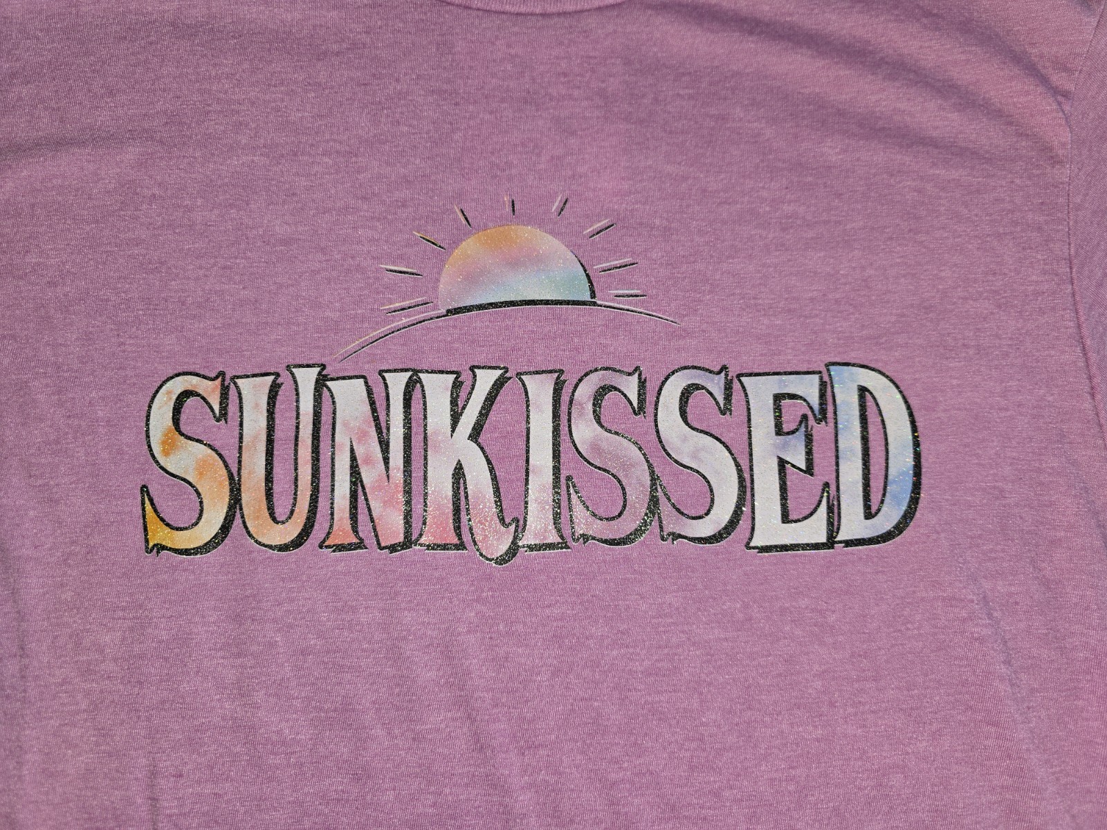 New Custom Made Sunkissed T-shirt, Medium Heather Orchid