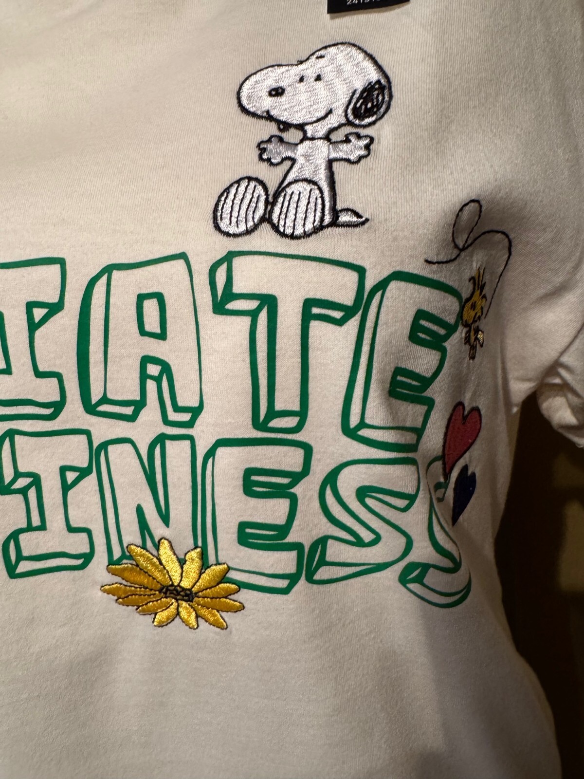 SNOOPY PEANUTS RADIATE HAPPINESS EMBROIDERED SHORT SLEEVE T-SHIRT SIZE XL / 1X