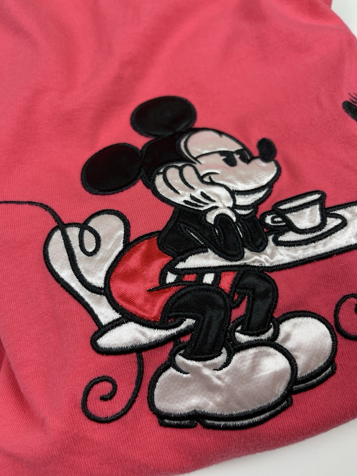 DISNEY MICKEY & MINNIE “XOXO” EMBROIDERED T-SHIRT WOMEN’S SIZE XXL – AUTHENTIC
