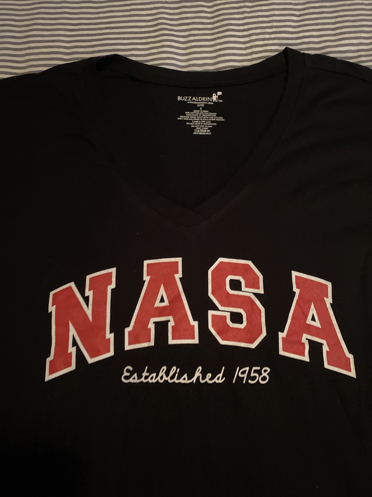 NASA WOMENS T-SHIRT SIZE SMALL BUZZ ALDRIN’S SHARE SPACE FOUNDATION (BRAND NEW)