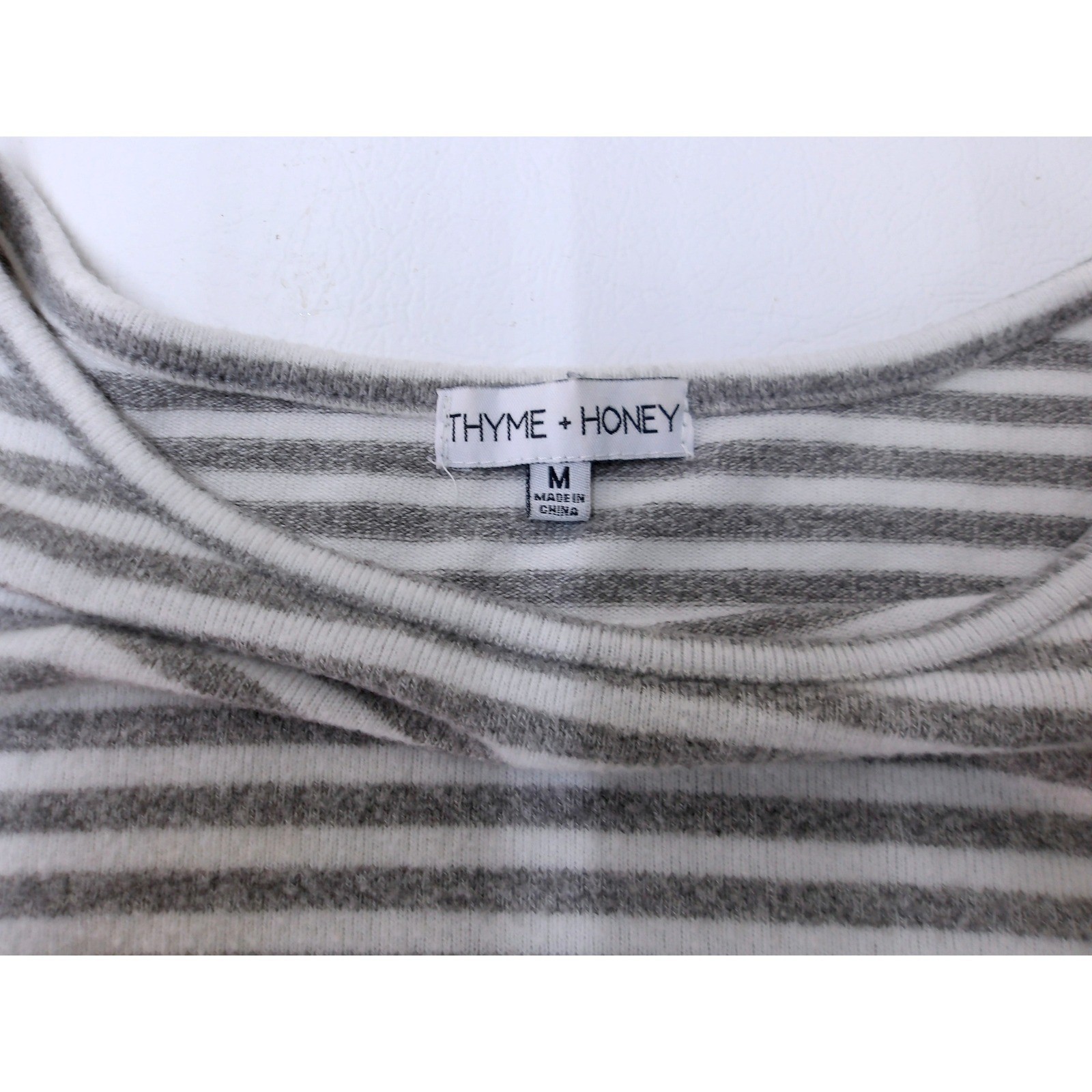 Thyme & Honey Gray White Striped Sleeveless Knit Top – Medium