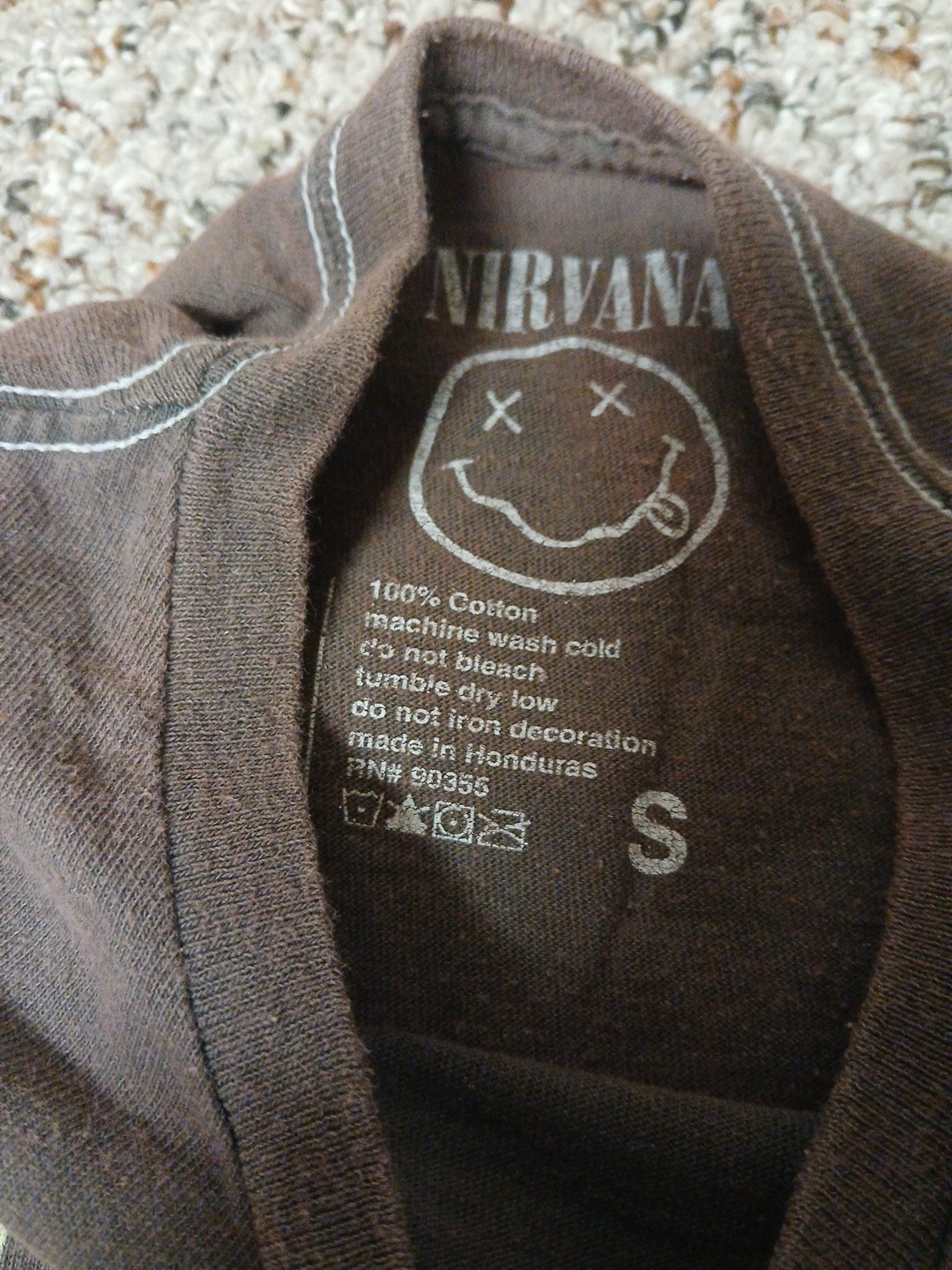 Nirvana Band T-Shirt SMALL Green Kurt Cobain Grunge Pink Rock Skater Distressed