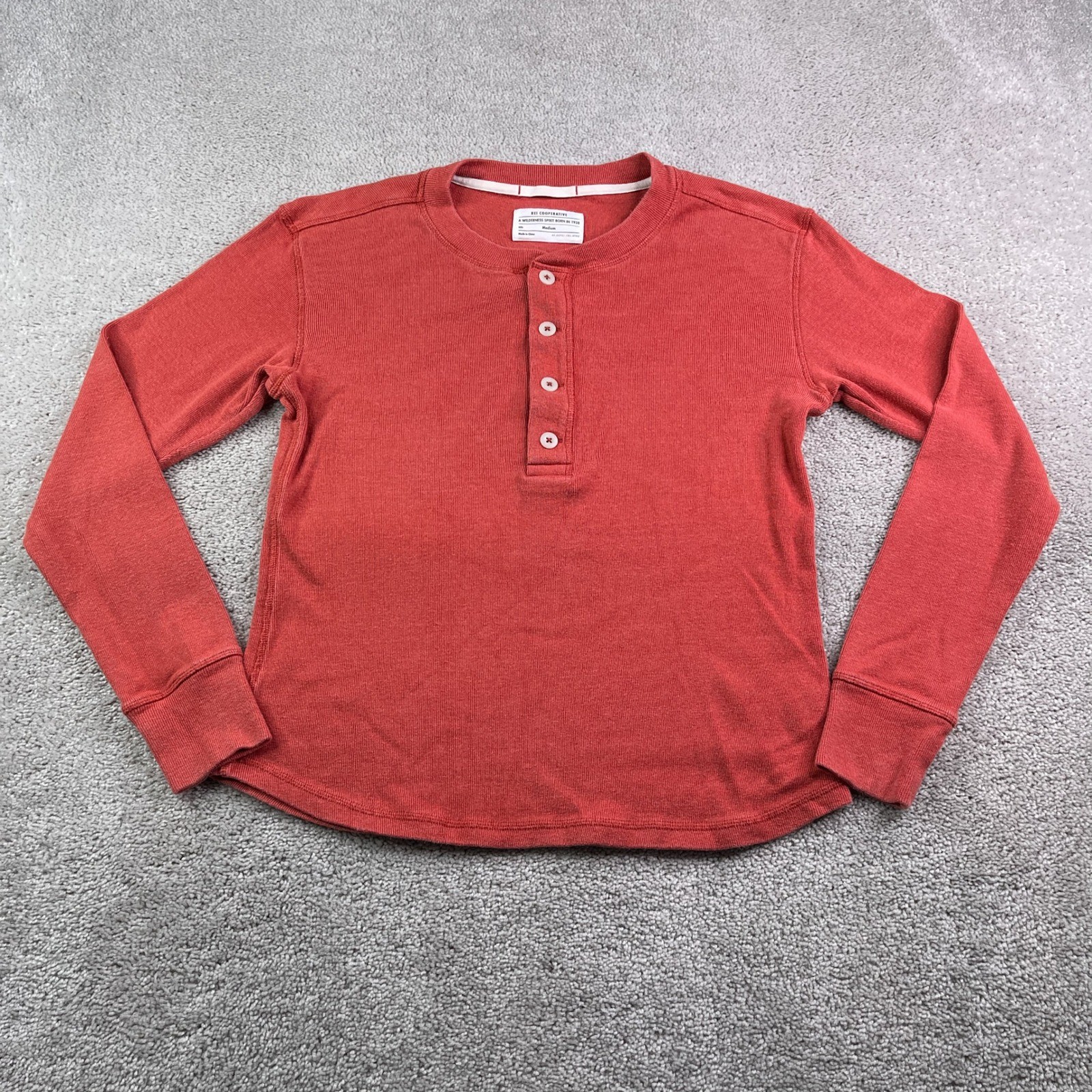 REI Coop Shirt Womens Medium Red Farlands Henley Cotton Hemp Gorpcore Hiking