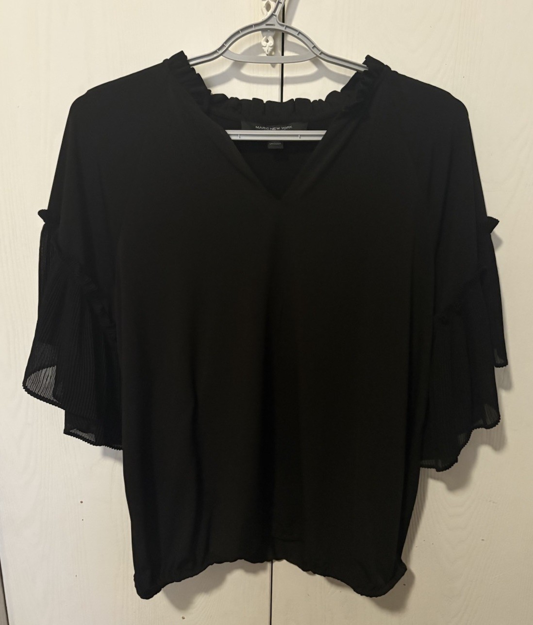 Marc New York Women’s Black Blouse Ruffle V Neck Size M