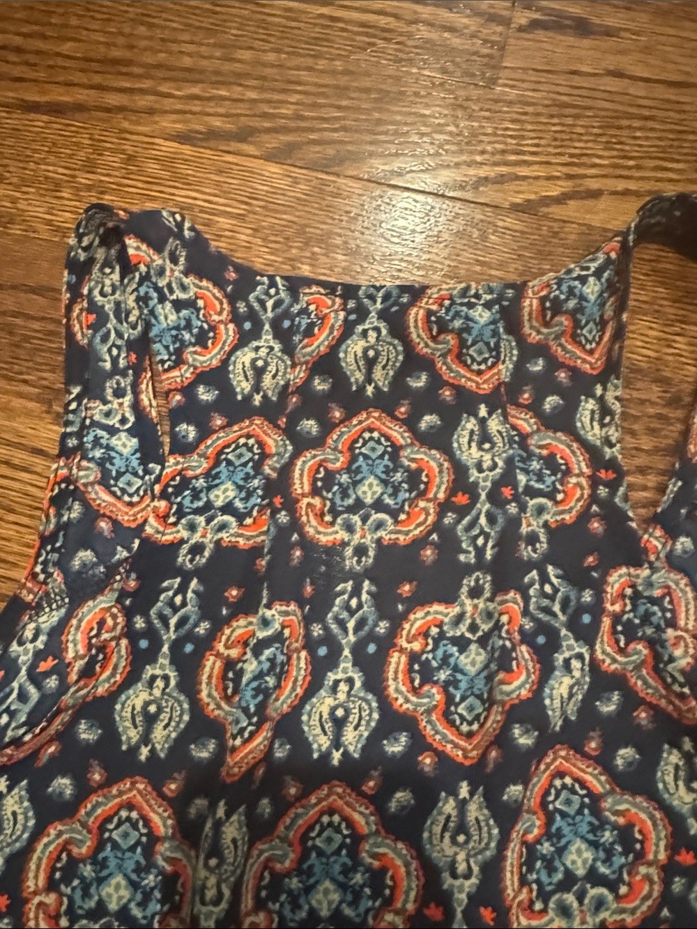 Holster Racerback Flowy Patterned Tank in Size Small Oversized Fit