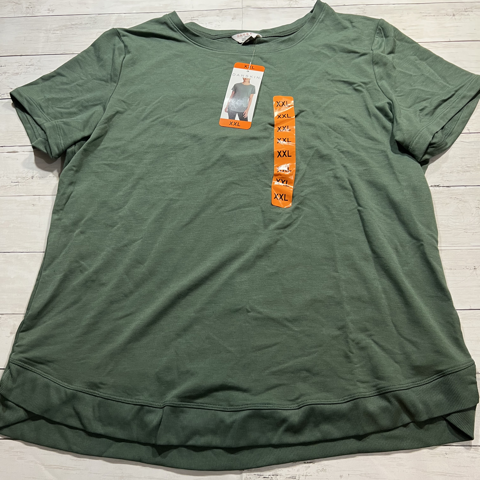 New Danskin Women’s Green Short Sleeves Crew Neck Tulip Hem Pullover Top Sz. XXL