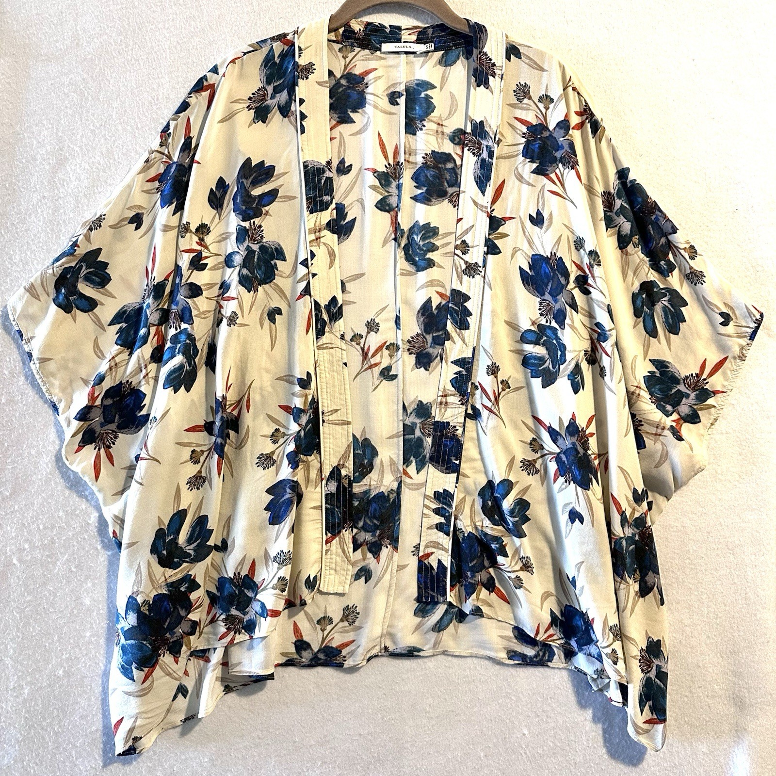 Talula Aritzia S/M Floral Cosima Fawkner Kimono Cardigan Top Cover Up Beach