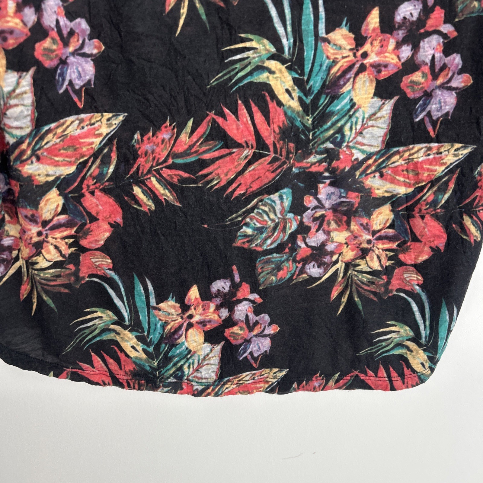 Tribal Women’s Medium 3/4 Puff Sleeve Black Floral Multicolor Pullover Comfy￼