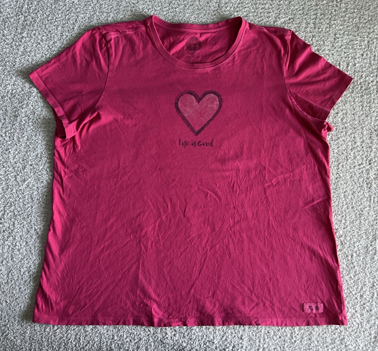 Life is Good T Shirt Women’s Sz XXL Barbie Pink Crusher Tee Classic Heart