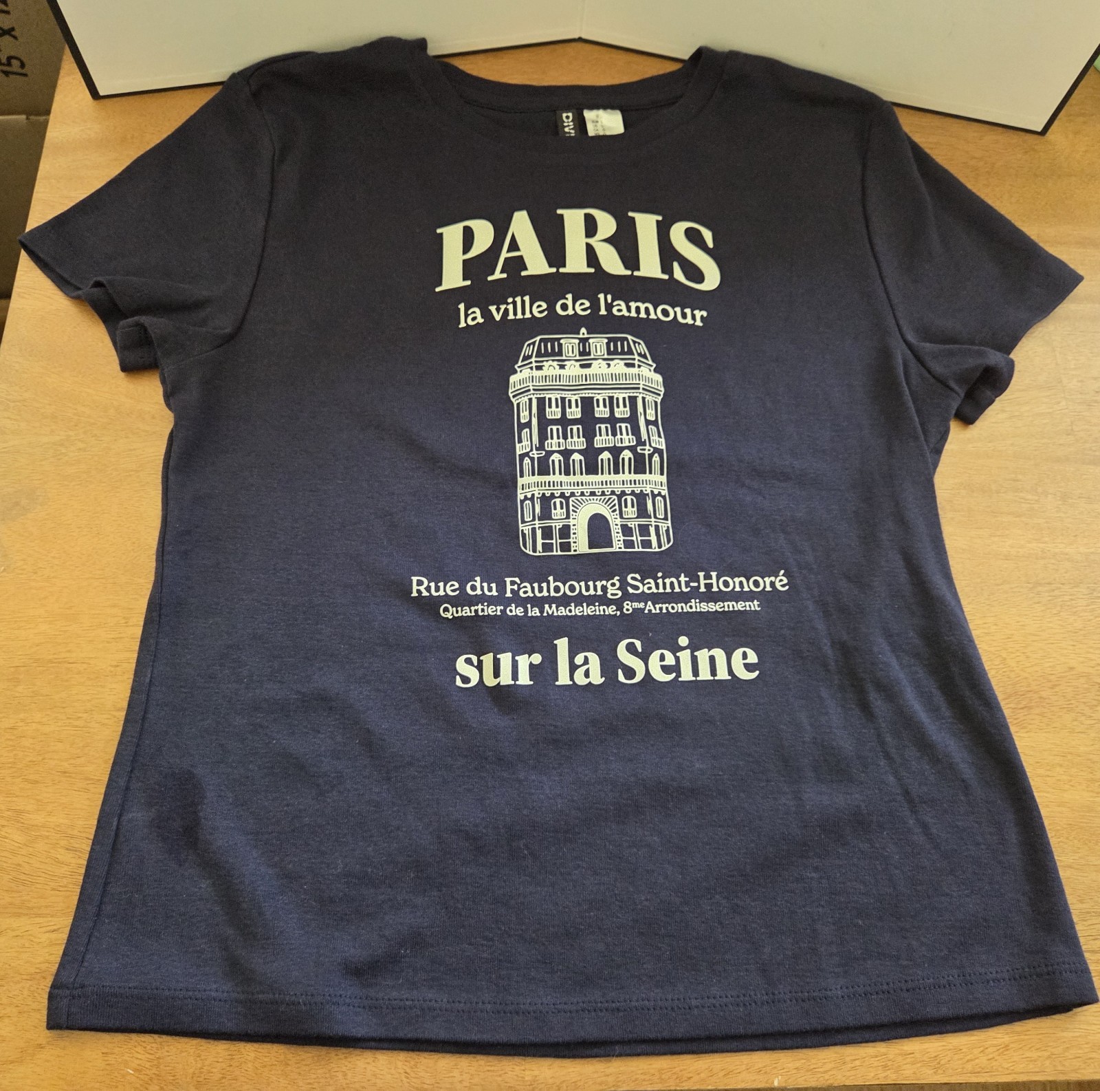 H&M Divided Paris Graphic T-Shirt Women’s Large Navy Blue Short Sleeve Tee