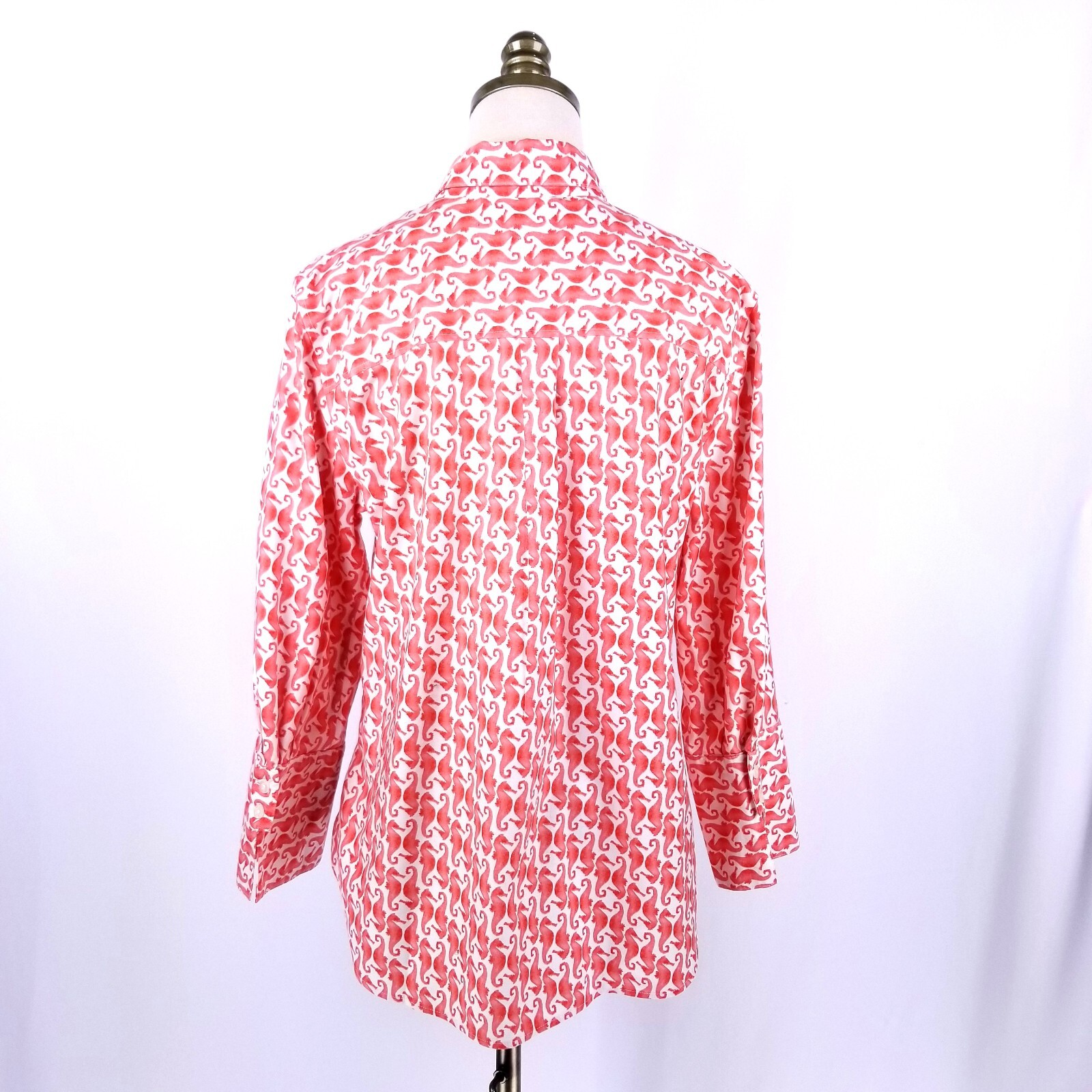 Chico’s No Iron Button Up Shirt Size M Orange Seahorse Pattern 3/4 Sleeve