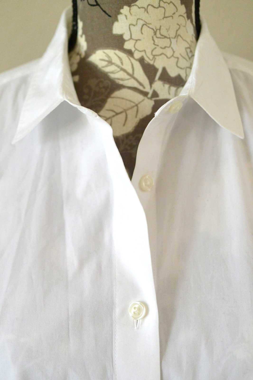 NWOT Muji Regular Collar White Button Down Shirt LARGE 100% cotton