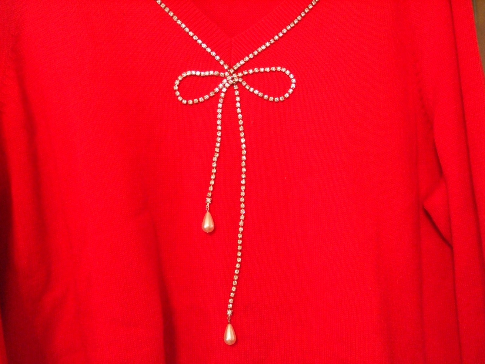 Joan Rivers Red Carpet Soft Chic Sweater with Rhinestone Bow, RED, 1X, NWOT, QVC