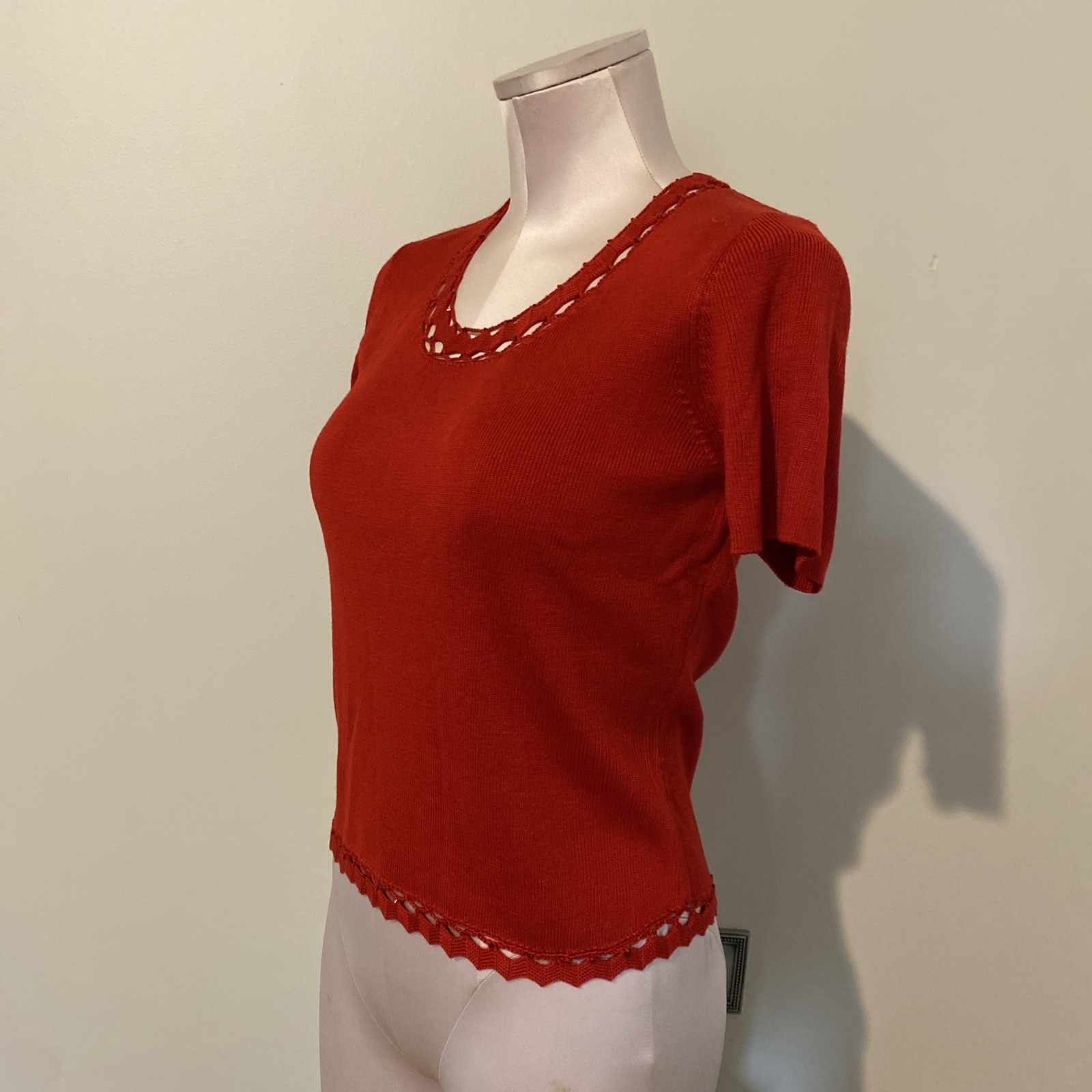 Requirements Women Shirt PS Petite Chili Red Short Sleeve Fantasia Holiday NWT