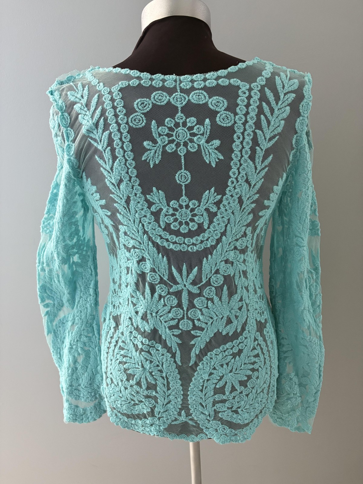 Blue Sheer Embroidered Lace Top Womens Medium Floral Boho Festival Layer Beach