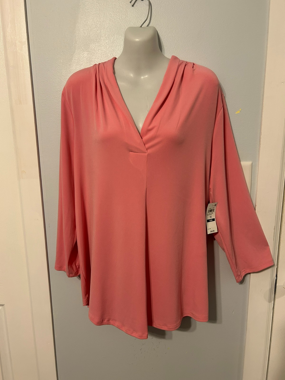 NWT JM Collection Pink Petunia V-Neck Top with 3/4 Sleeve Plus Size 1X