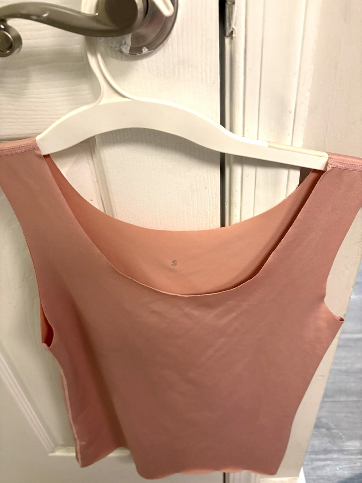 Women’s Pink Solid Scoop Neck Sleeveless Wide Strap Pullover Tank Top Size S