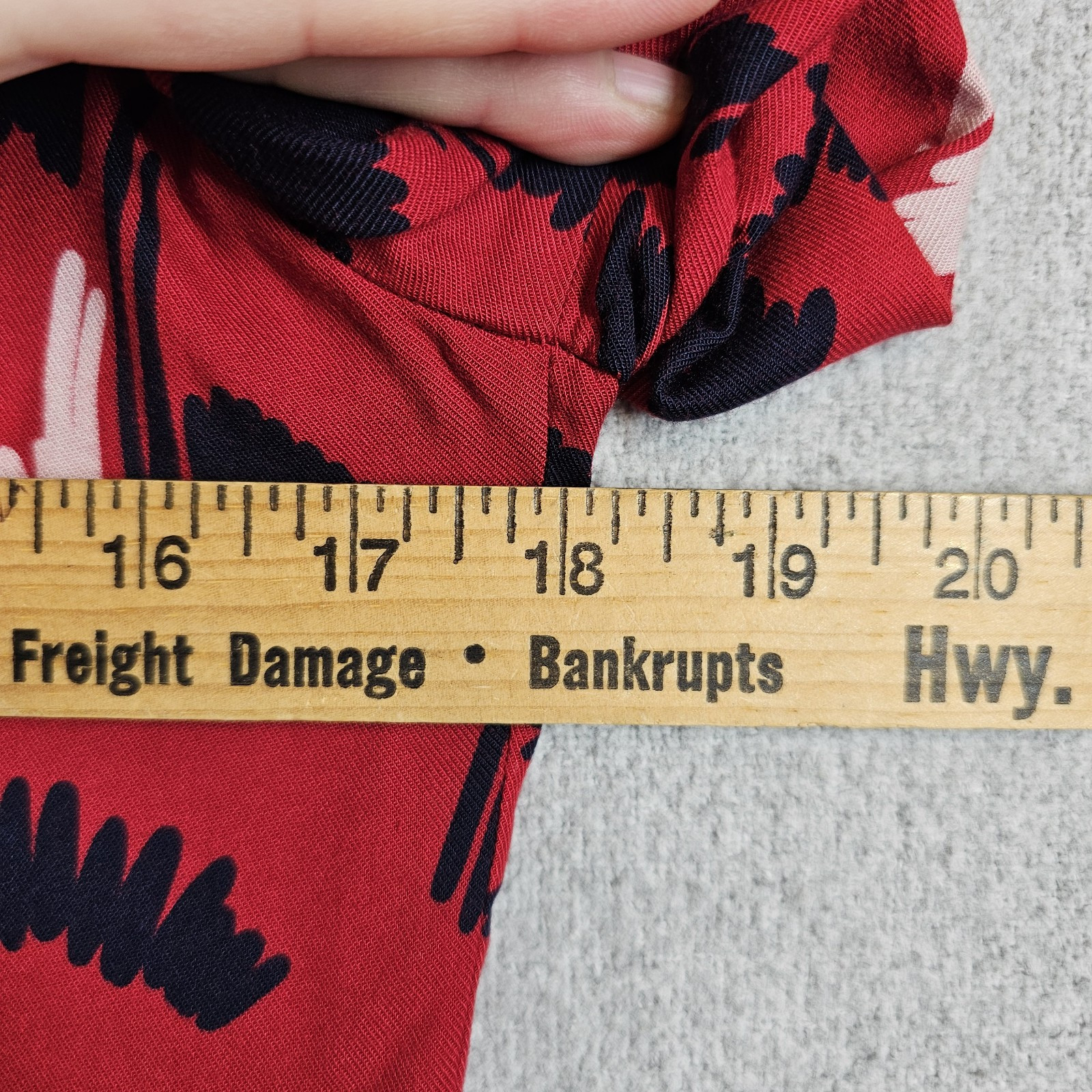 Pendleton Country Sophisticates VTG Top USA Abstract Red (See Desc. for Size)