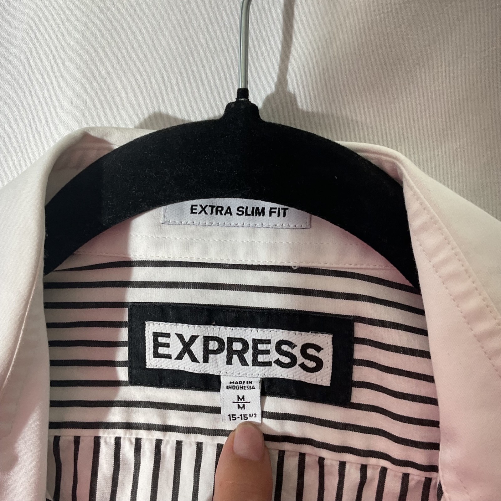 Express Women Black & White Striped Extra Slim Fit Dress Shirt Size M